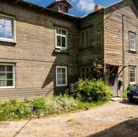 Apartment Budget In The Center Within Walking Distance Of The Bus Station *